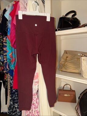 Lululemon 23” Burgundy Align Leggings size 6